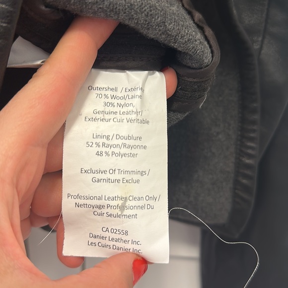 Danier leather wrap coat - Picture 5 of 5